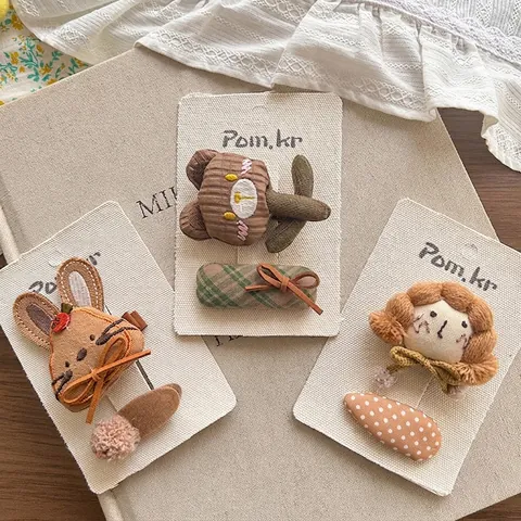 Lindas Pinzas para el Cabello de Tela Bordada de Dibujos Animados para Niñas Oso Conejo Champiñón Hecho a Mano