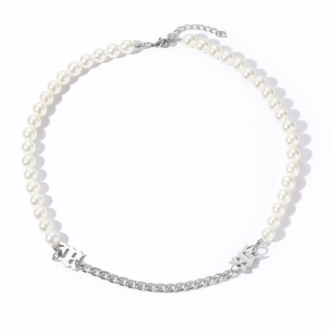 Collier Lettre M en Acier Inoxydable et Perles Artificielles Hip Hop pour Femmes Hommes Chaîne de Clavicule Style de Rue Bijoux Cadeau