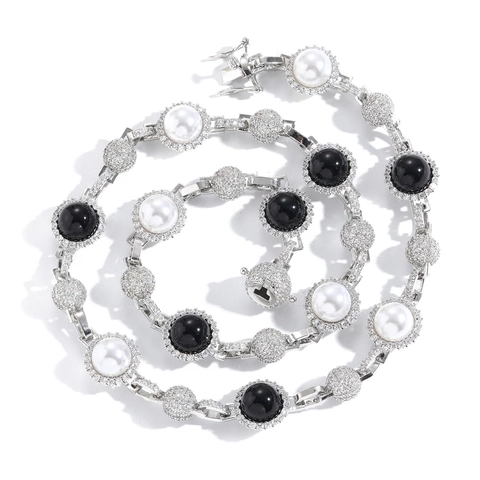 Collar Hip Hop de Cobre con Perlas Artificiales y Circonia para Hombre Mujer Cuentas Blanco y Negro Color Plata Joyería Micro Pave