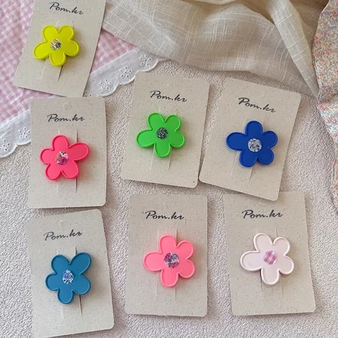 Dulce Pinza para el Cabello de Flor Mate Coreana Para Niños Color Caramelo Resina Pasador Floral Pinza Lateral Niñas Accesorios para el Cabello