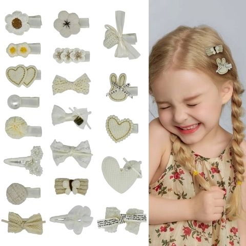 Dulces Pinzas para el Cabello con Lazo y Flor Color Crema para Niñas Hechas a Mano Tela Perla Artificial Accesorio