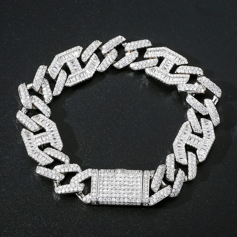 Pulsera Hip Hop Iced Out Cuban Link de Lujo Chapada en Oro de 14K Latón Zirconia Cúbica Pulsera Personalizada para Hombre Joyería Street Style