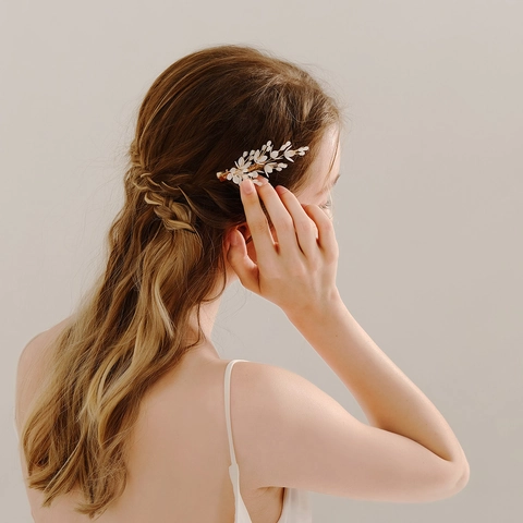 Fermaglio per Capelli Fatto a Mano Stile Foresta Fiore Bianco Foglia Oro Con Cristallo Perla Artificiale per Donna Sposa