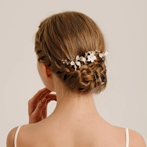 Handgefertigter Braut Haarkamm Weiße Keramik Blume Goldblatt Strass Kopfschmuck Hochzeit Party Damen Romantische Elegante Accessoires
