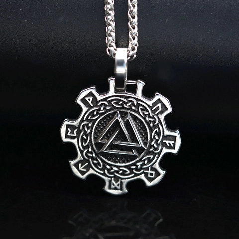 Collar con Colgante de Engranaje Valknut de Runas Vikingas Vintage en Acero Inoxidable Nudo Celta Joyería para Hombre Retro