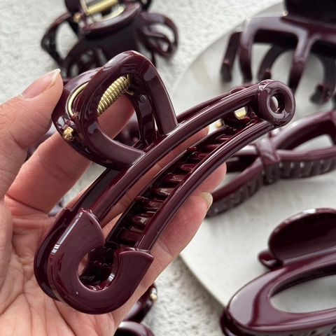 Burgundy High Gloss PC Shark Hair Claw Clip Elegant Large Geometric Hairclip For Women Vintage Luxury Commuter Hair Accessories