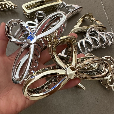 Metallic Luster Electroplated Plastic Hair Claw Clip Large Geometric Shark Clip Hollow Out Bow Triangle Square Hair Clip For Women