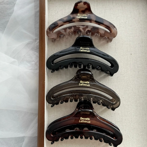 Grande Pinza per Capelli in Stile Francese Forma di Luna Vuota Lussuosa Pinza a Squalo Lucida Accessorio per Capelli Donna