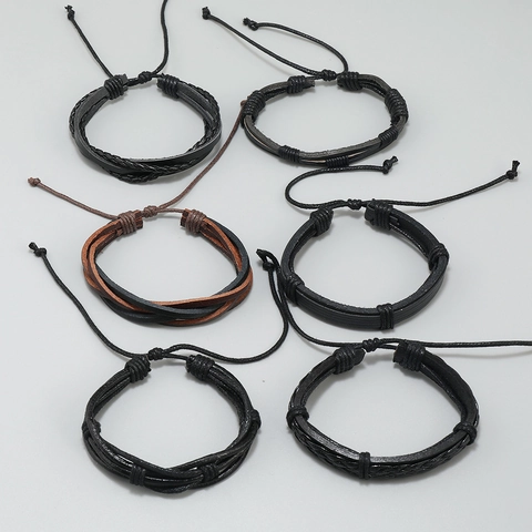 Herren Vintage Mehrlagiges Geflochtenes Lederarmband Verstellbares PU Wachshanfseil Punk Stil Handgefertigter Schmuck