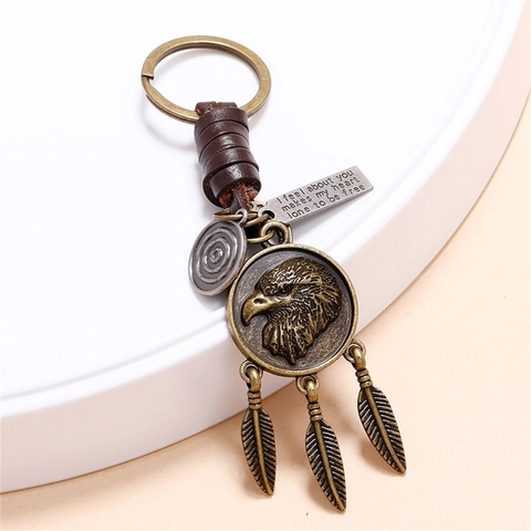 Vintage Eagle Head Relief Keychain Alloy Cowhide Leather Feather Pendant Key Ring Biker Car Bag Decor Men Women Accessory