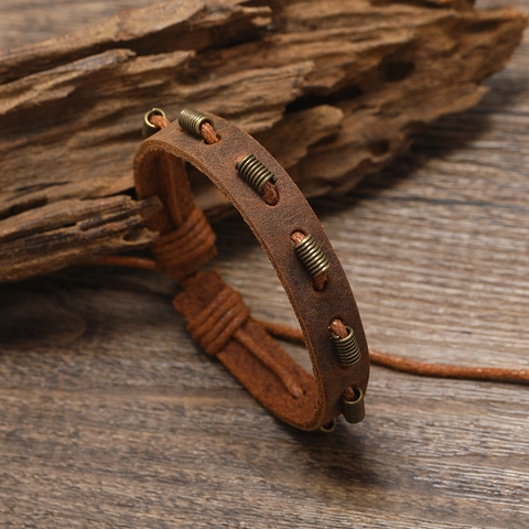 Vintage Rindsleder Geflochtenes Armband Für Damen Und Herren Verstellbar Wachskordel Legierung Feder Minimalistischer Schmuck
