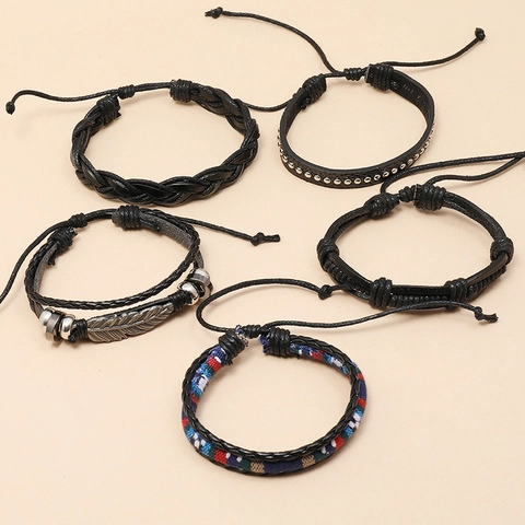 Bracciale in Pelle Intrecciata a Mano Bohemien Uomo Hip Hop Retro Piuma Perline Lega Vacchetta Regolabile Gioielli