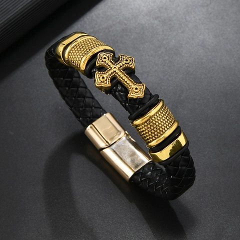 Herren Vintage PU Leder Armband Geflochten Legierung Kreuz Magnetverschluss Punk Mehrlagig Religiös Mode Schmuck Armband