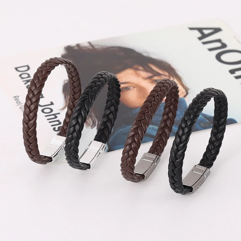 Hand-Woven Leather Bracelet For Men Women Minimalist Casual Braided Wristband With Metal Magnetic Clasp Retro Fashion Jewelry Gift