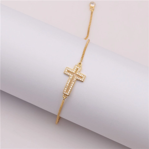 Fashion Gold Plated Copper Cross Charm Bracelet For Women Micro Pave Rhinestone Adjustable Box Chain Bolo Jewelry Gift