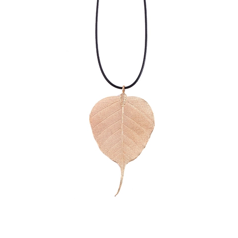 Trendige Bodhi Baum Blatt Anhänger Halskette Für Damen Retro Ausgehöhlt Pflanzenblatt Charme Schmuck Mit Wachsseil Galvanisierte Legierung Halskette