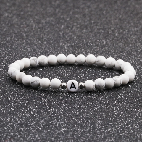 Minimalistische Witte Steen Kralen Armband Met Alfabet Letter A Hanger Koperen Tussenkralen Voor Dames Heren Mode Sieraden Cadeau