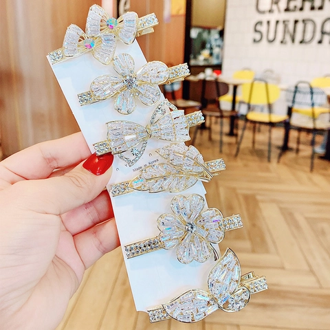 Fermaglio per Capelli in Lega Coreana con Strass a Forma di Fiore e Foglia Elegante Forcina in Cristallo Lucido per Donna