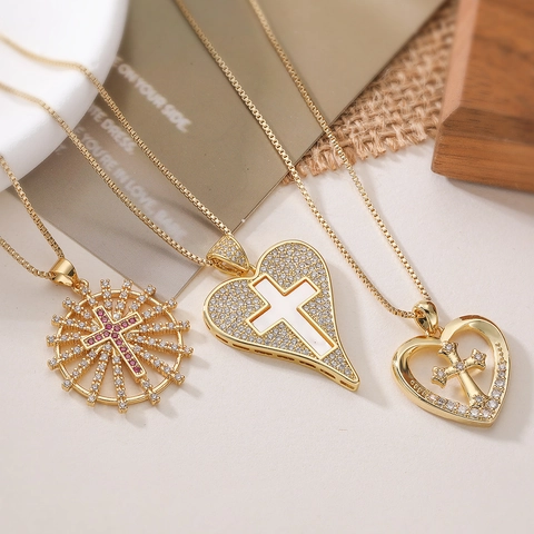 18K Vergulde Koperen Hart Kruis Hanger Ketting Voor Vrouwen Luxe Zirconia Ingelegde Venetiaanse Ketting Minimalistische Religieuze Sieraden