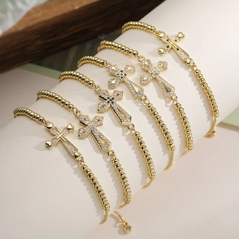 Mode Cuivre Plaqué Or Pendentif Croix Bracelet Réglable pour Femmes Micro Serti Zirconia Perles Chaîne de Boîte Bijoux Cadeau