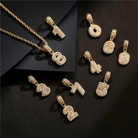Collana con Ciondolo Numero in Zirconia Iced Out Hip Hop per Uomo Donna Catena a Corda in Rame Placcato Oro Gioielli Punk Regalo