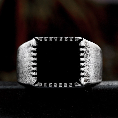 Vintage Stainless Steel Signet Ring For Men Antiqued Finish Black Square Inset Ethnic Style Daily Fashion Band Ring Jewelry