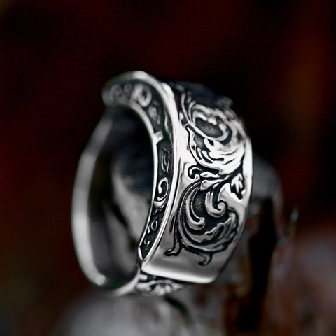 Vintage Titanium Steel Engraved Floral Ring For Men Gothic Baroque Style Acanthus Leaf Band Distressed Fashion Jewelry