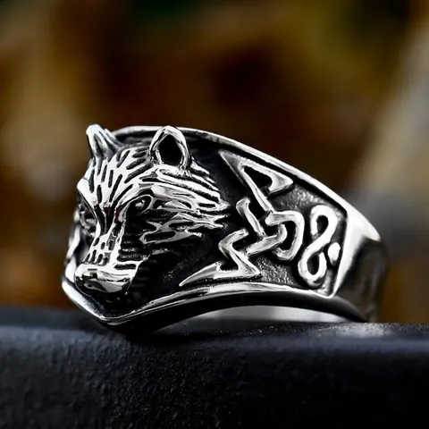 Vintage Viking Wolf Head Ring For Men Titanium Steel Celtic Knot Relief Distressed Punk Biker Band Ring Jewelry Gift