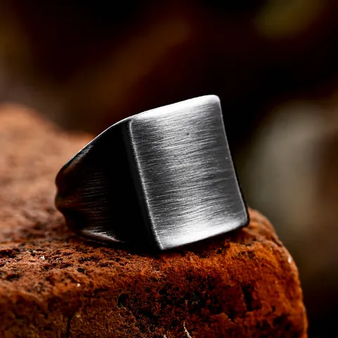 Vintage Brushed Stainless Steel Signet Ring For Men Minimalist Industrial Style Dark Gray Matte Metal Finger Ring Jewelry Gift