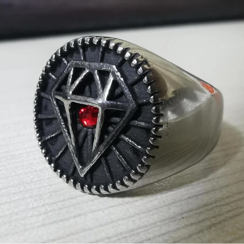 Vintage Punk Men Stainless Steel Signet Ring Smoked Black Geometric Diamond Pattern Red Zirconia Inlaid Decorative Ring