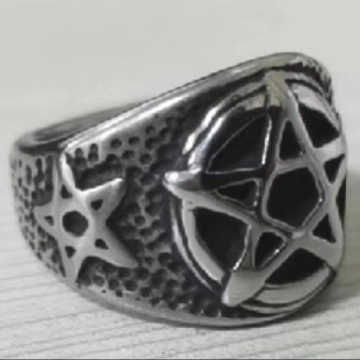 Retro Stainless Steel Baphomet Pentagram Ring Gothic Satanic Biker Ring Men Vintage Titanium Steel Five Pointed Star Finger Jewelry