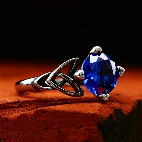 Vintage Edelstahl Keltischer Knoten Ring Für Damen Tiefblau Rund Strass Eingelegt Retro Trinity Knoten Band Ring Schmuck