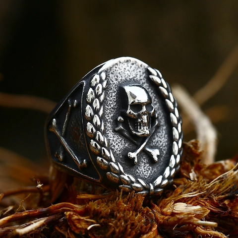 Retro Gothic Skull Crossbones Signet Ring For Men Stainless Steel Punk Laurel Wreath Anchor Relief Polished Finger Jewelry
