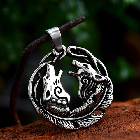 Viking Dubbele Wolfskop Hanger Roestvrij Staal Gothische Noordse Mythos Veer Ronde Hanger Retro Sieraden Voor Heren Dames