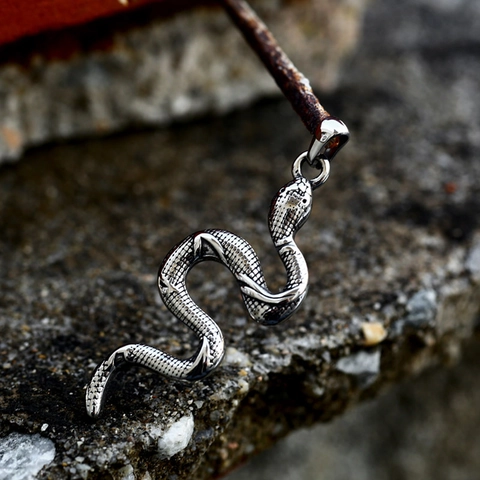 Retro Gepolijste Roestvrijstalen Slang Hanger Zilveren Slang Charm Dierenriem Sieraden Voor Mannen Vrouwen Zonder Ketting