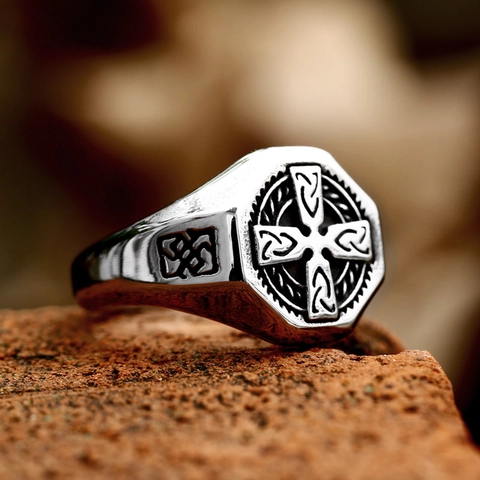 Retro Stainless Steel Men Ring Gothic Punk Skull Bull Head Celtic Knot Pattern Vintage Biker Jewelry For Men Boy Gift