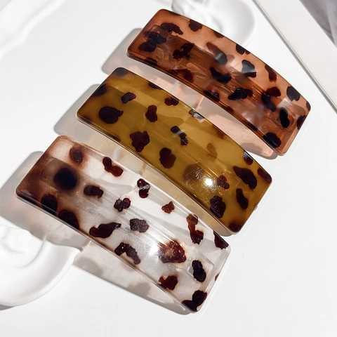 Barrette à Cheveux à Ressort Rectangulaire à Motif Léopard Écaille de Tortue de Style Coréen pour Femmes Accessoires de Cheveux en PC Brillant Élégant