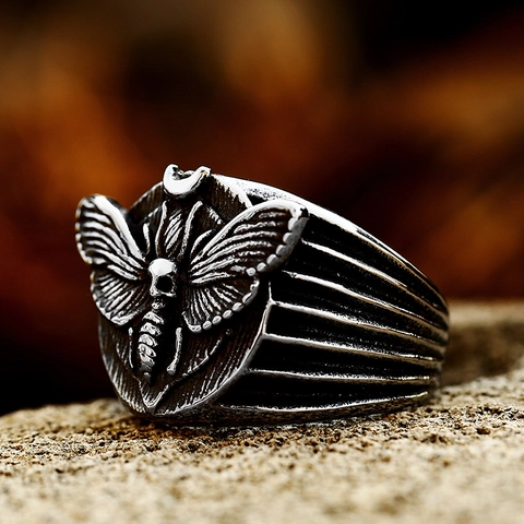 Gothic Vintage Titanium Steel Skull Moth Ring For Men Punk Death's Head Hawkmoth Crescent Moon Biker Finger Ring Gift