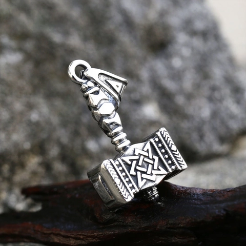 Colgante Solo de Acero Inoxidable Vintage Martillo de Thor Mjolnir Para Hombre Nudo Celta Vikingo Joyería de Runas Nórdicas Regalo