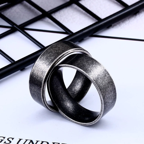 Bague en Acier Inoxydable Vintage Hommes Femmes Minimaliste Nordique Style Industriel Vieilli Bande Métal Brossé Bijoux Cadeau