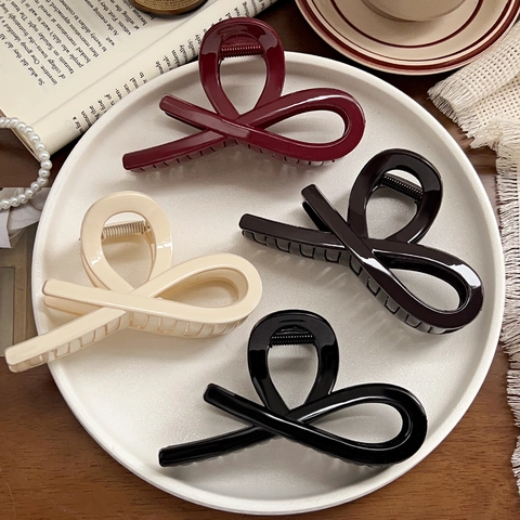 Elegante Molletta per Capelli Coreana in PC a Fiocco Grande Pinza Semicircolare Traforata Shark Clip per Coda di Cavallo Donna