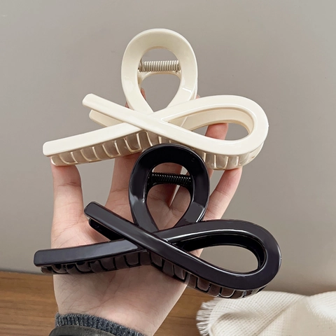 Elegante Molletta per Capelli Coreana in PC a Fiocco Grande Pinza Semicircolare Traforata Shark Clip per Coda di Cavallo Donna