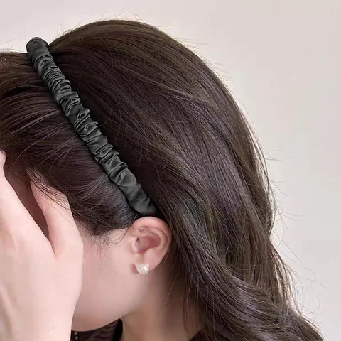 Ruched Satin Headband And Plush Hair Clip Set Elegant Solid Color Hairband For Women Daily Sweet Hair Accessories