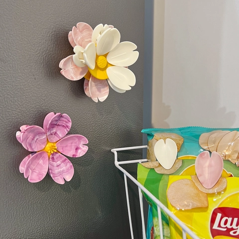 Cherry Blossom Magnetic Sealing Clip Fridge Magnet Flower Food Bag Storage Clip Handmade ABS Resin Hair Claw Fashion Accessory