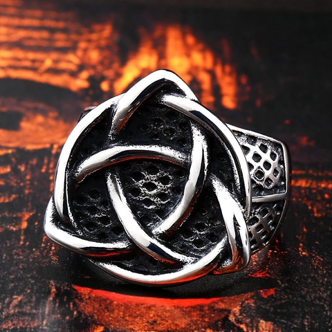 Vintage Celtic Knot Titanium Steel Ring For Men Punk Oxidized Silver Grid Texture Band Ring Retro Fashion Jewelry Gift