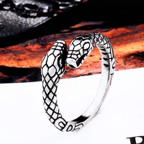 Vintage Stainless Steel Double Headed Snake Ring For Men Punk Gothic Snake Scale Wrap Finger Ring Personalized Jewelry Gift