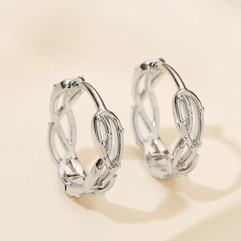 Pendientes de Aro Geométricos Huecos de Cobre Chapados en Oro de 18K Minimalistas Para Mujer Pendientes Huggie de Textura Tejida Joyería Personalizada Vintage