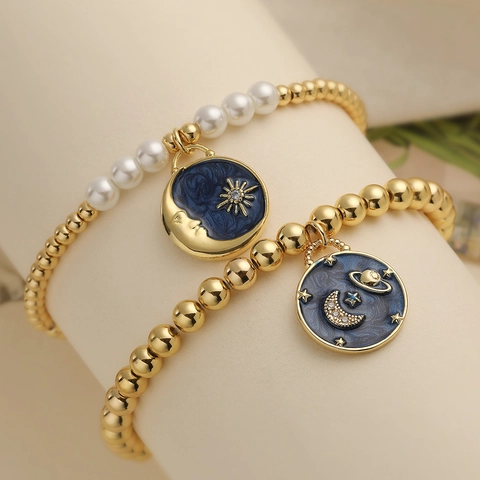 Vintage Copper Gold Plated Beaded Bracelet For Women Enamel Sun Moon Stars Saturn Pendant Rhinestone Artificial Pearl Bracelet