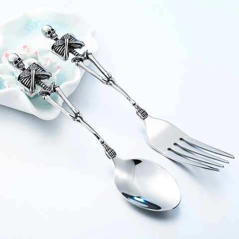Creative Skeleton Handle Stainless Steel Cutlery Gothic Bone Design Western Fork And Spoon Set For Halloween Dinnerware Party Gift