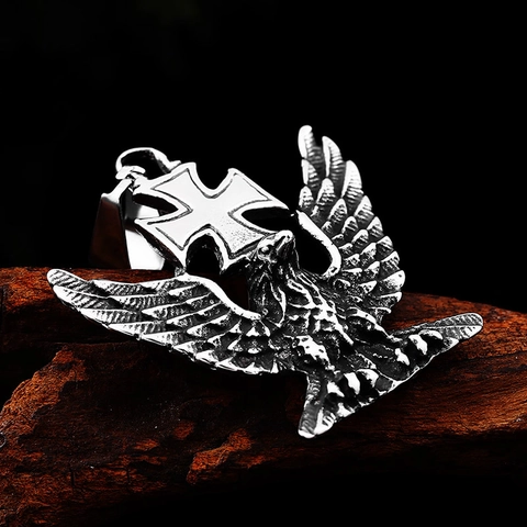Collana con Ciondolo Aquila in Acciaio Inossidabile Retro per Uomo Croce di Ferro Ossidato Ciondolo Animale Gioielli Gothic Punk